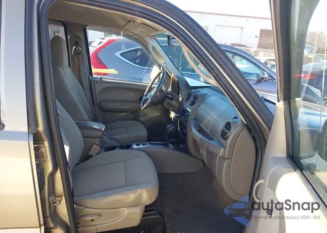 2006 Jeep Liberty Renegade z USA, uszkodzony, nr VIN 1J4GL38K06W145228